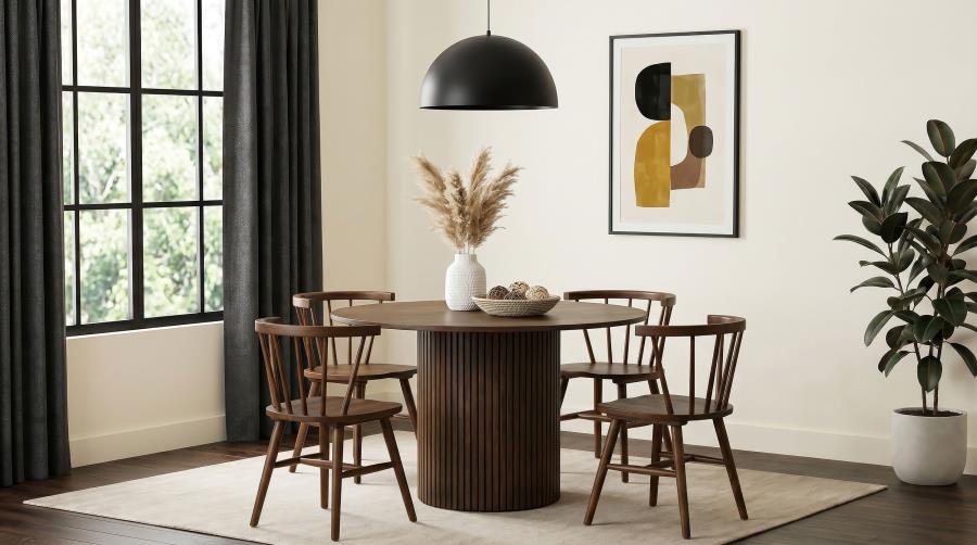 Hamlyn 47-inch Round Wood Dining Room Table Walnut
