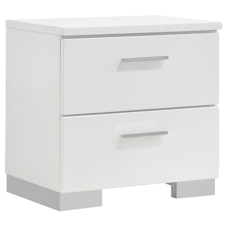 Felicity 4-piece Eastern King Platform Bedroom Set White