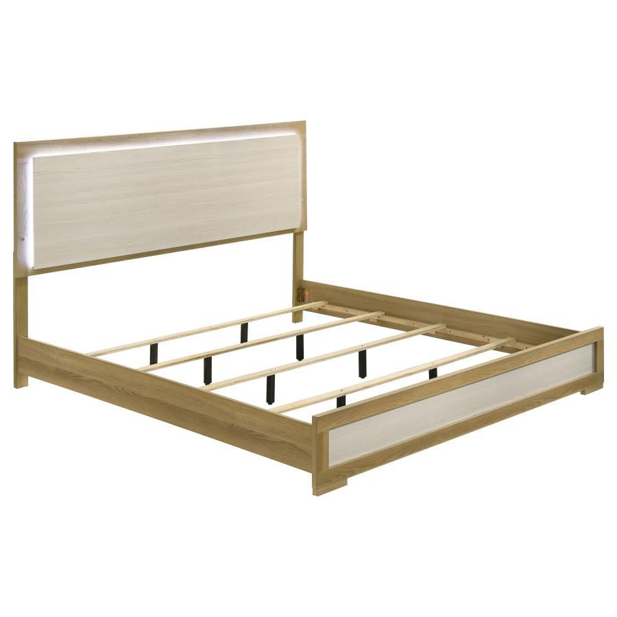 Hyland 4-piece Eastern King Bedroom Set Natural